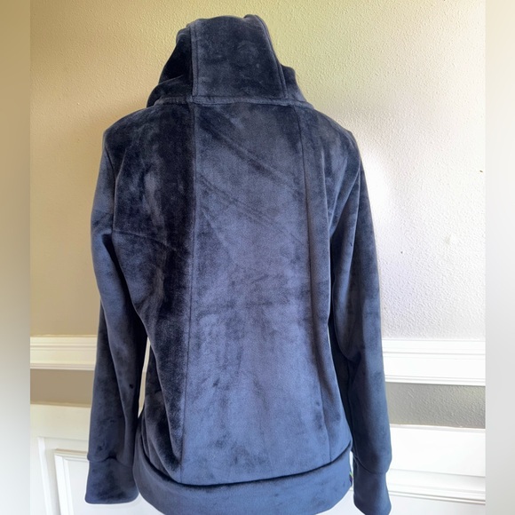 Bench Women’s dark navy velvety soft Full Zip Hoodie (medium) - Picture 2 of 6